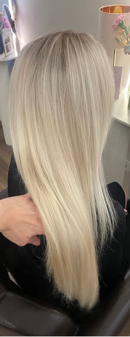 Nachher Bild 2 - Farbkorrektur zu kühlem Blond